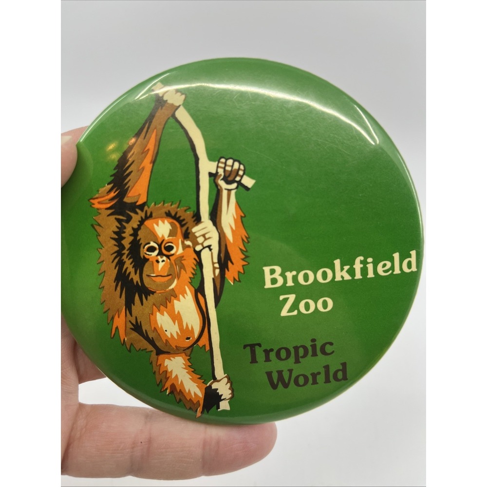 Vintage Brookfield Zoo Tropic World Pin Button Pinback 4" Diameter Chicago